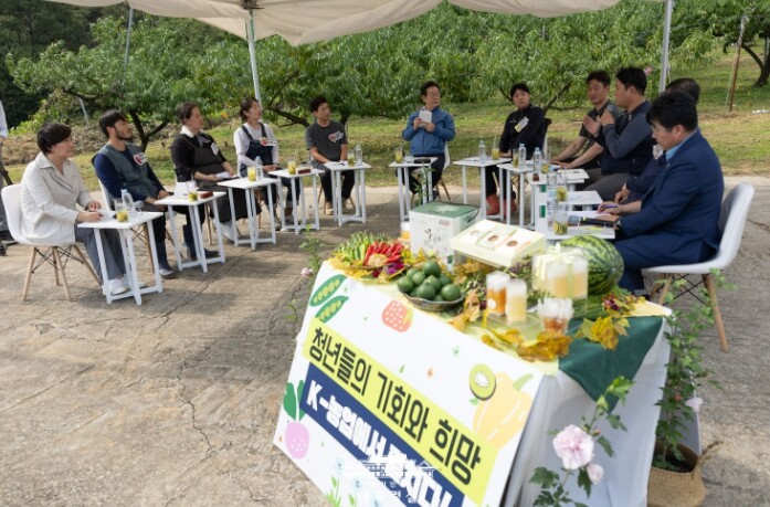 이재명 대통령, 청년농업인 간담회 개...