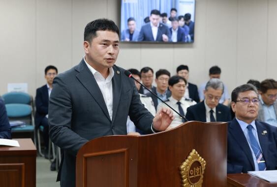 전남도의회, ‘페달 오조작 방지장치’...