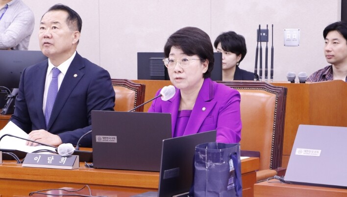 이달희 의원, 바라보는 산에서 돈되는...