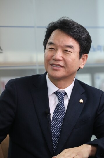문진석 의원, 국회에 사회적 대화 기...