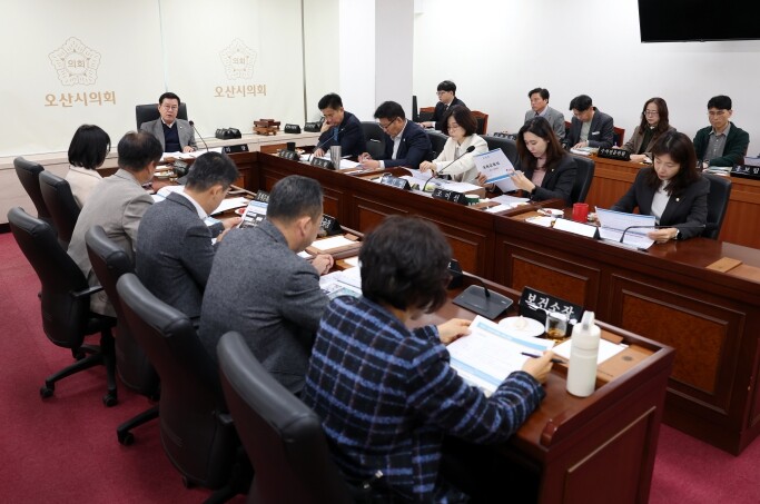 오산시의회, 의원간담회 개최… 정례회...
