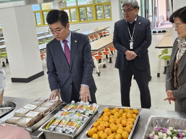 충북교육청, 전국학교비정규직연대회의 ...