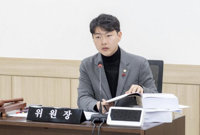 강남구의회 우종혁 의원, 행정사무감사...