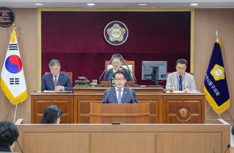 동구의회 박종균 의원, 지한초 통학버...