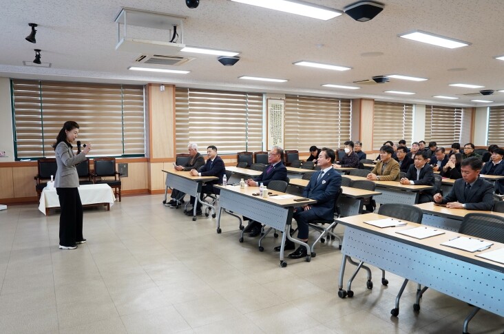 홍천군, 고위공직자 대상 4대 폭력예...