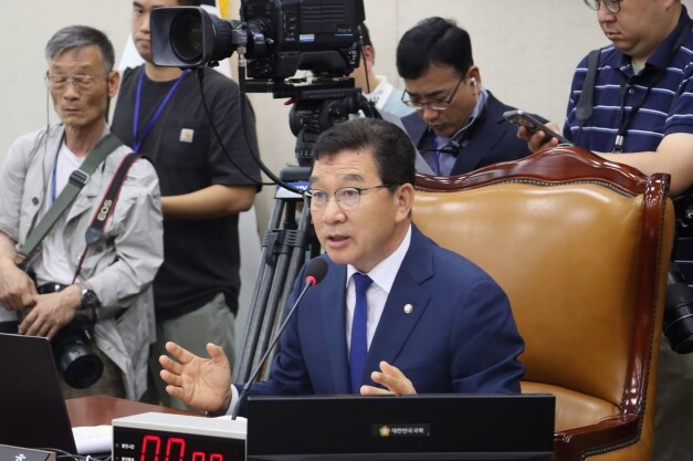 신정훈 국회행정안전위원장, 이재명 정...