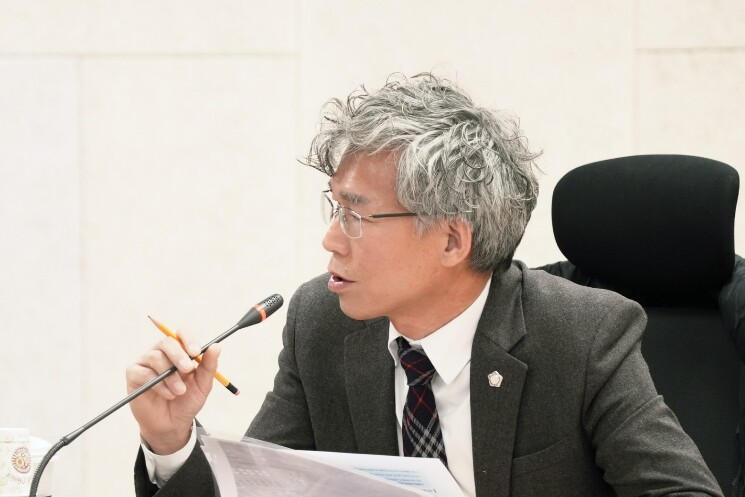 동구의회 제물포구 의원 정수 ‘반토막...