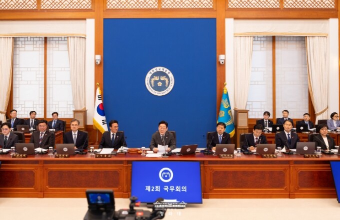 이재명 대통령 "정책 발표로...