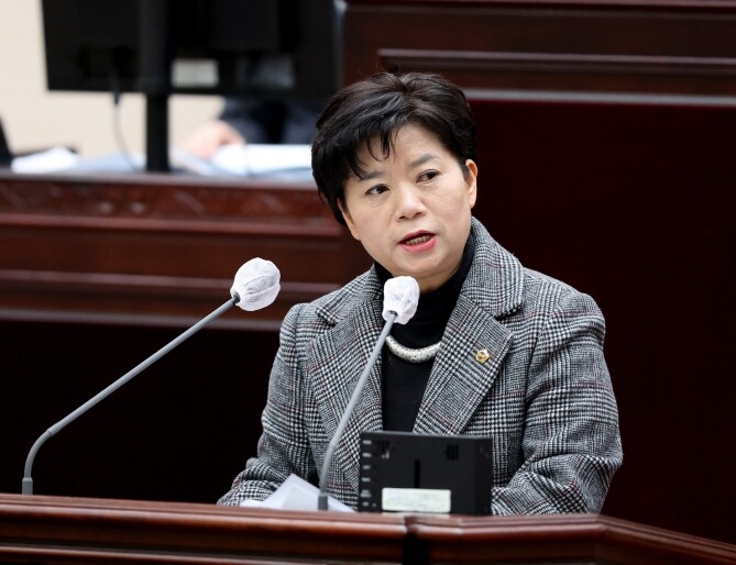 인천시의회 유승분 의원, 교실에서 즉...